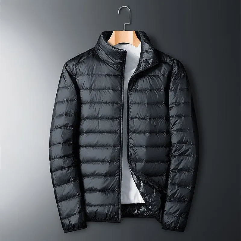 Blouson matelassé homme – Duvet léger – Coupe régulière – Fermeture zippée – Col montant