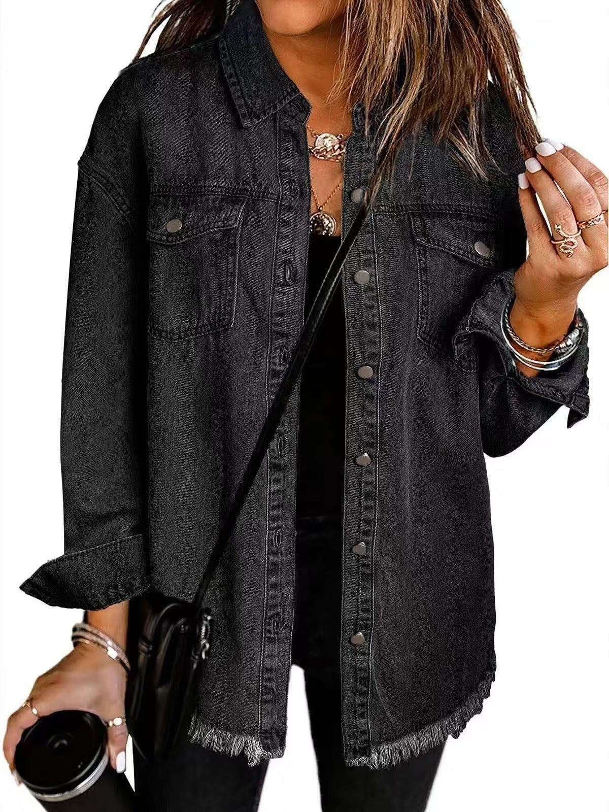 Veste en jean femme – Coupe décontractée – Ourlet effiloché – Boutons métalliques