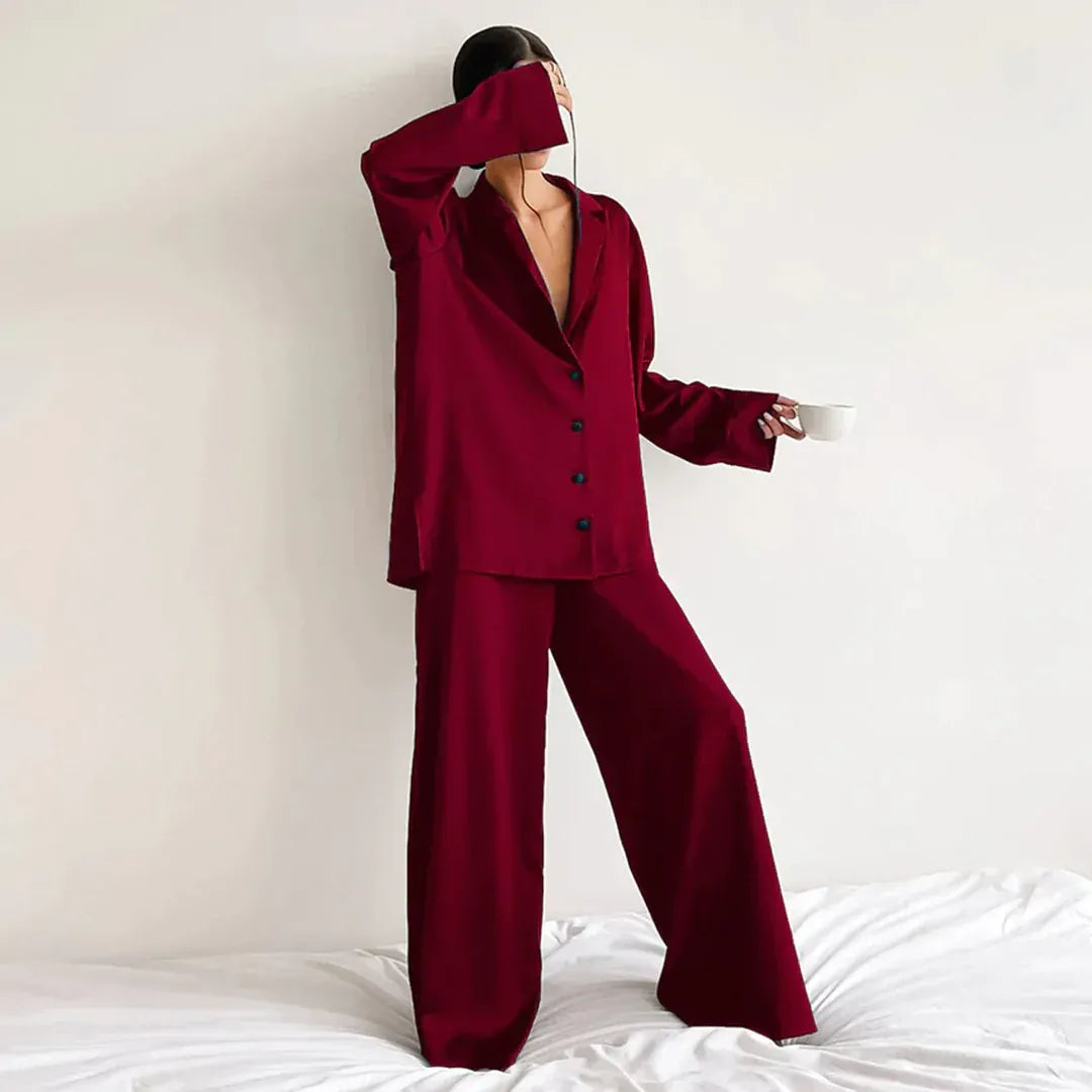 Pyjama Femme – Satin Doux – Coupe Décontractée – Chemise Boutonnée – Pantalon Large