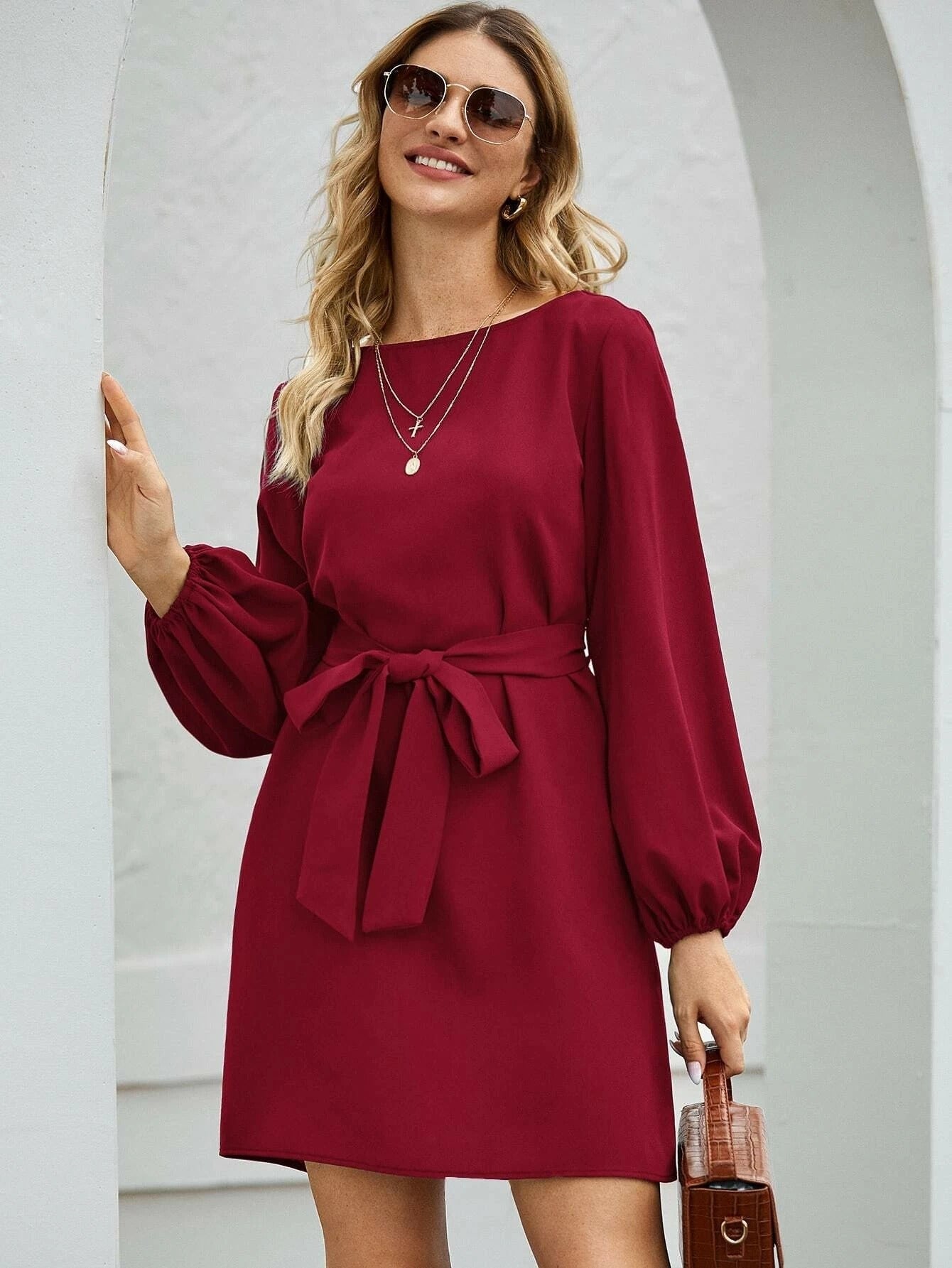 Robe midi femme – Coupe slim – Manches bouffantes – Taille ceinturée élégante