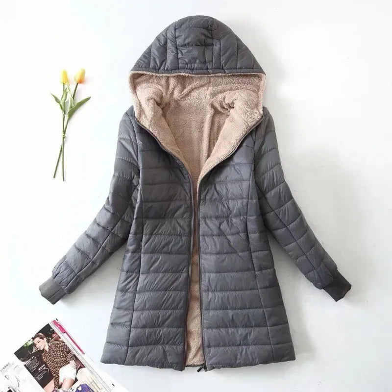 Veste matelassée femme – Coupe droite – Capuche – Doublée polaire – Déperlante