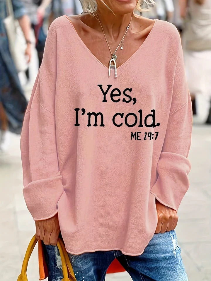 Pull femme – Maille douce – Coupe oversize – Col V – Épaules tombantes – Imprimé texte