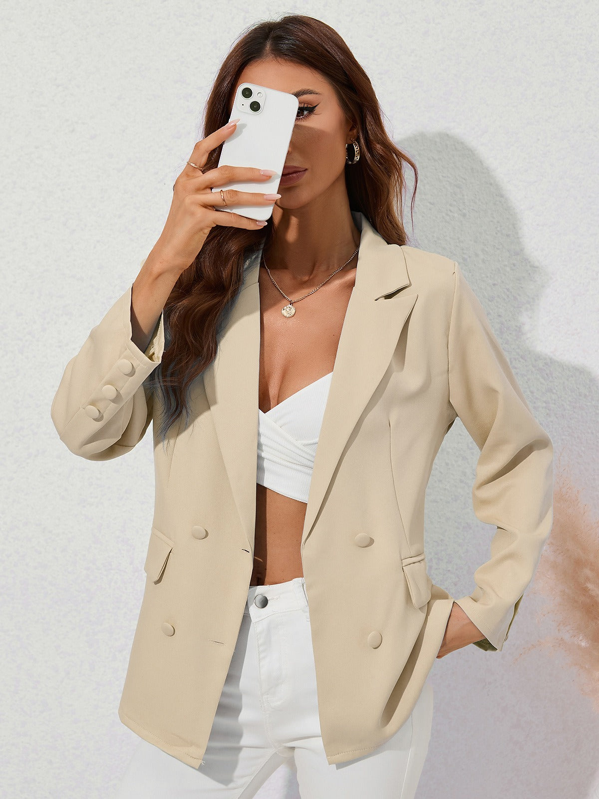 Blazer femme – Coupe cintrée – Double boutonnage – Manches longues – Tissu structuré