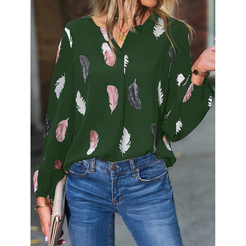T-shirt manches longues femme – Coupe ample – Col V – Imprimé plumes léger