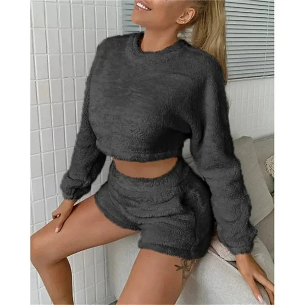 Ensemble loungewear femme – Haut court manches longues – Short taille haute doux