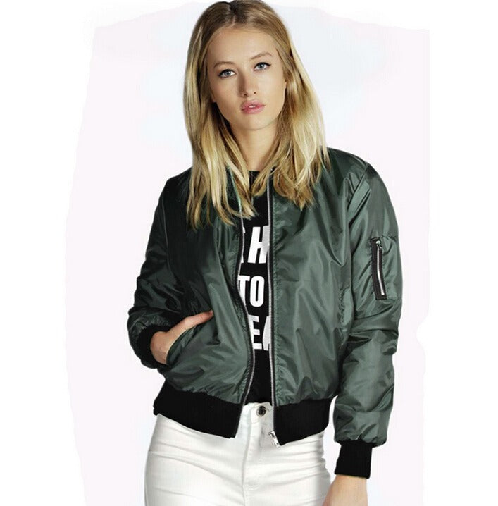 Blouson bomber femme – coupe courte – satin léger – fermeture zippée – style décontracté