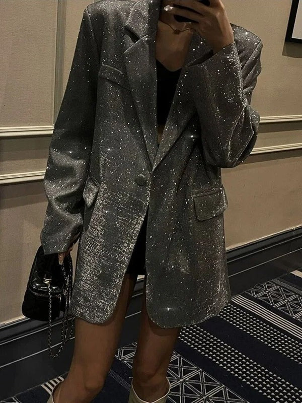 Blazer femme – Coupe oversize – Tissu scintillant – Épaules structurées – Longueur longue