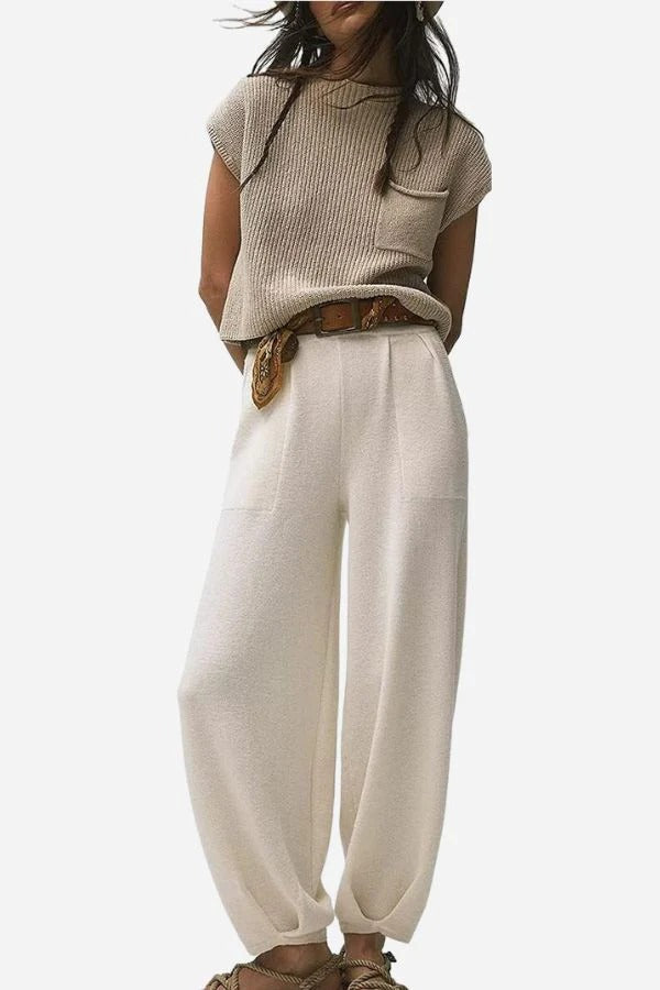 Top femme sans manches – Maille côtelée – Coupe ample – Poche poitrine