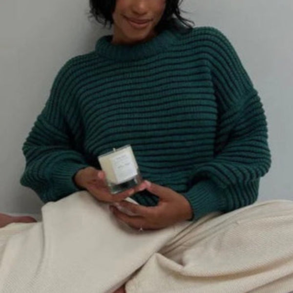 Pull femme – Col montant – Coupe oversize – Maille côtelée – Toucher laine doux