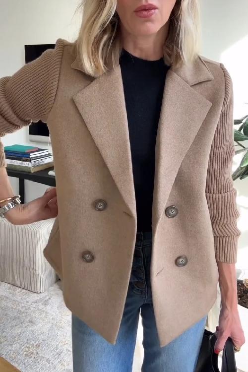 Blazer femme – Coupe cintrée – Double boutonnage – Tissu doux – Manches en maille côtelée