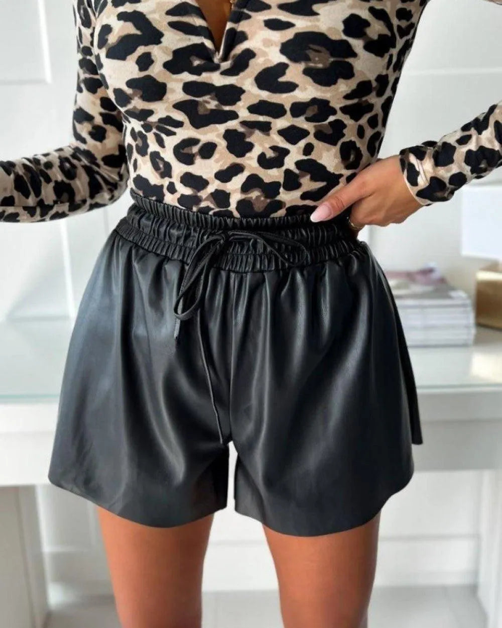 Short femme - Taille élastique avec cordon - Coupe fluide - Effet cuir élégant
