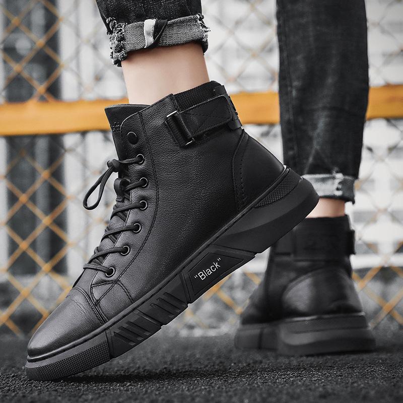 Bottes homme – Cuir lisse – Cheville – Lacets et bride – Semelle robuste