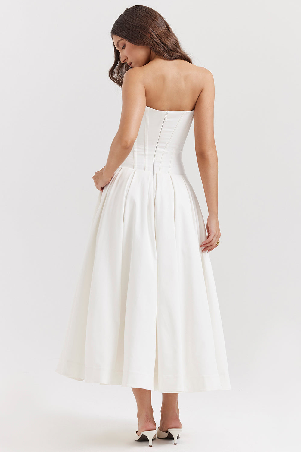 Robe midi femme – Sans bretelles – Coupe évasée – Corsage structuré élégant