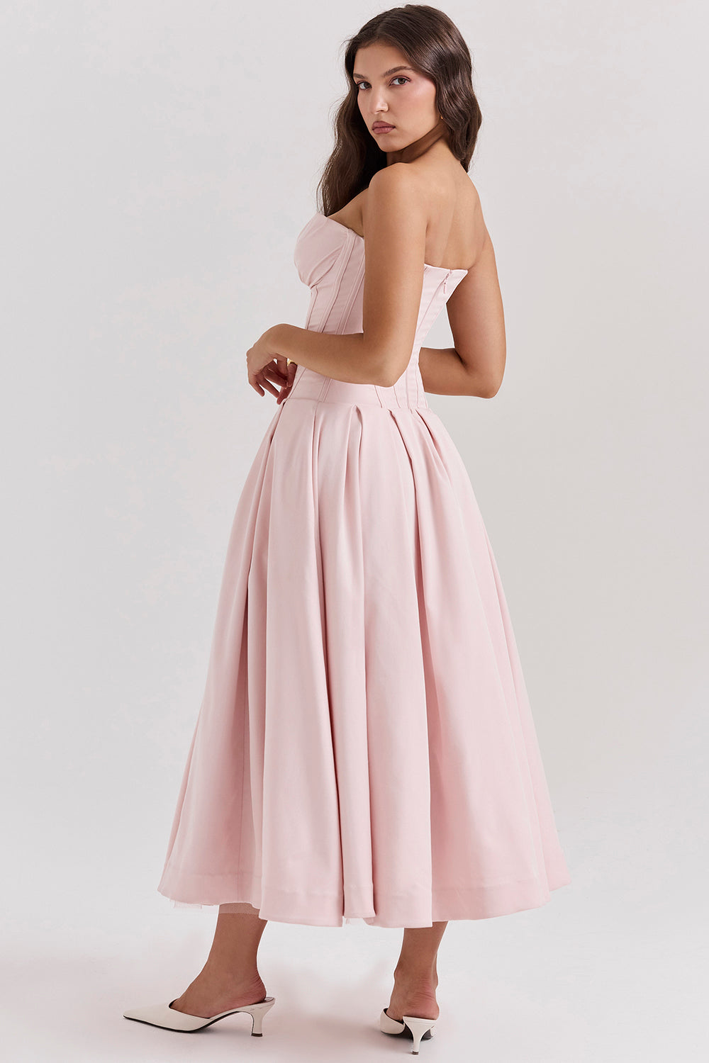 Robe midi femme – Sans bretelles – Coupe évasée – Corsage structuré élégant