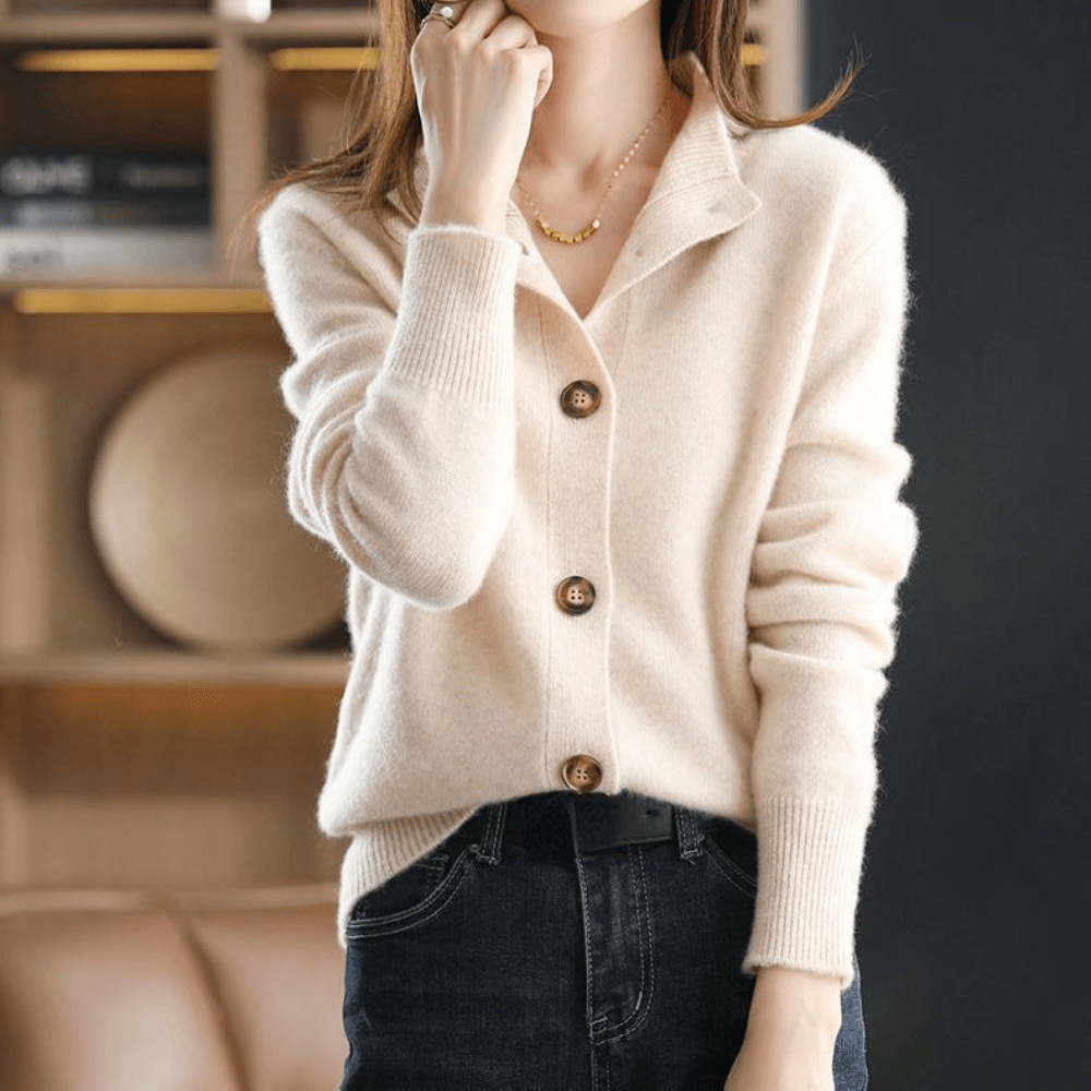 Chemise élégante et basique à col en V pour femme