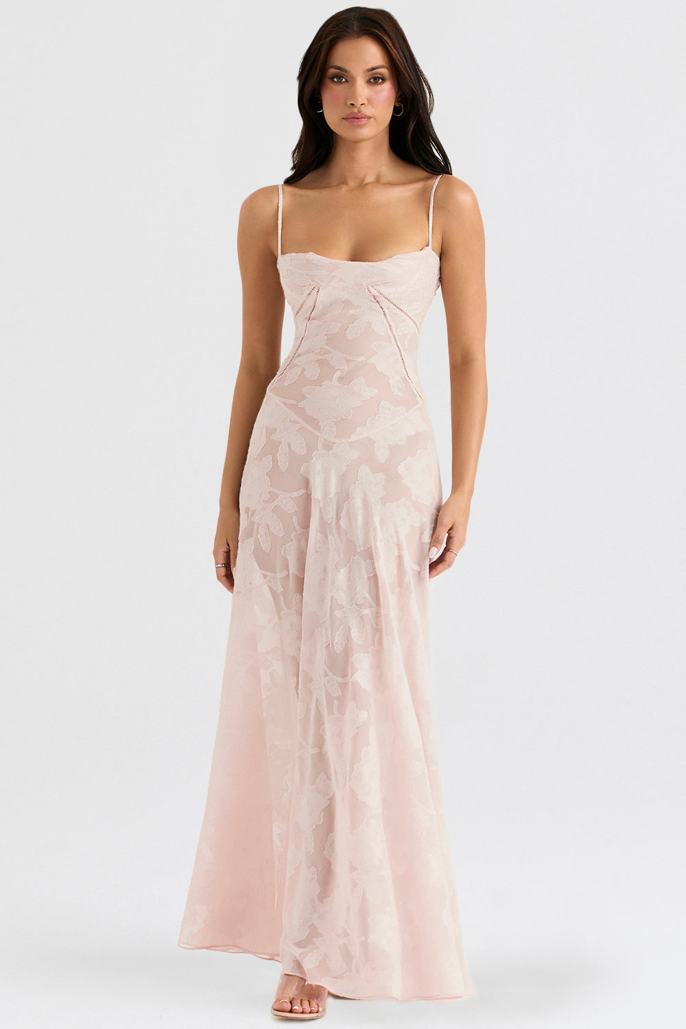 Robe Maxi Femme – Dentelle Brodée – Décolleté Cœur – Bretelles Fines Élégantes