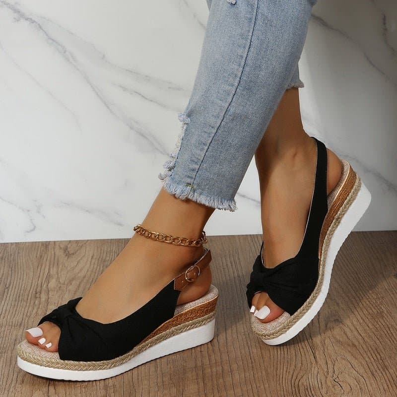 Sandales Compensées Femme – Bout Ouvert – Lanière Réglable – Style Tressé Confortable