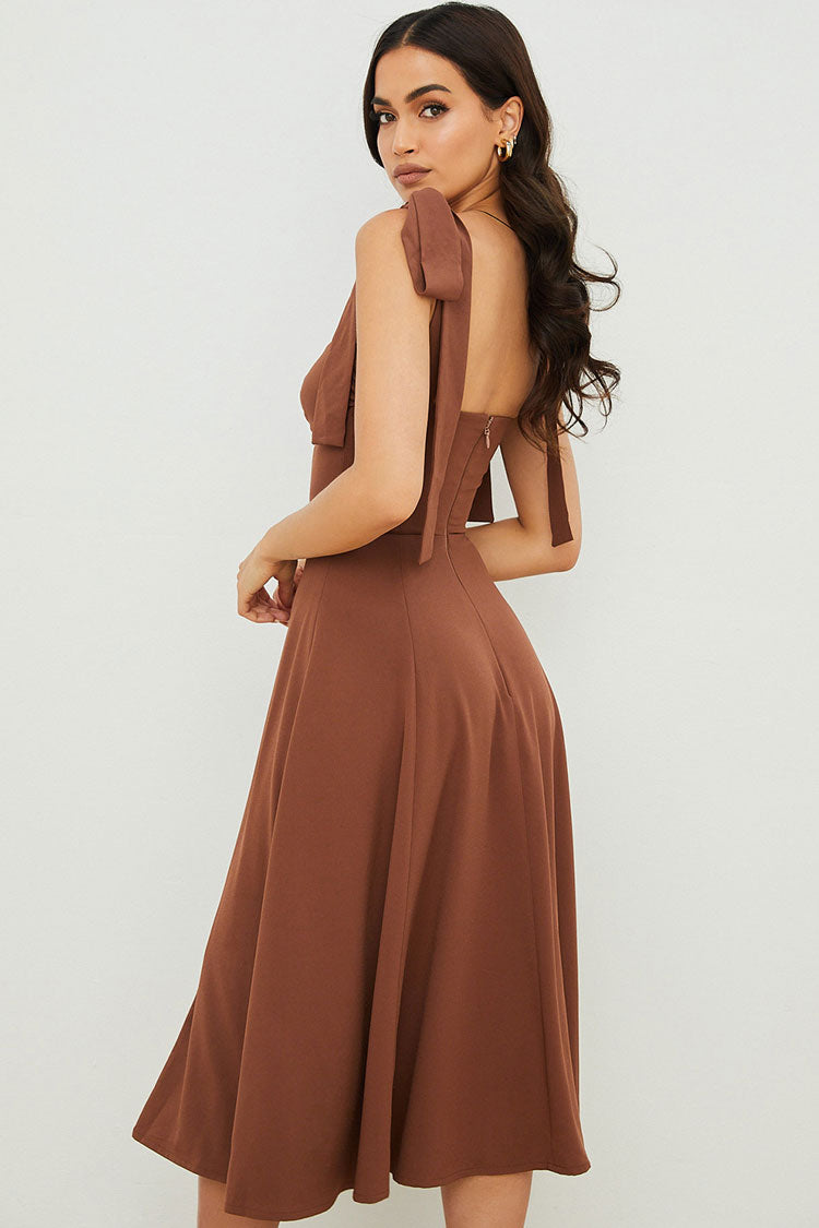 Robe femme midi – Coupe évasée – Tissu fluide – Fente haute – Bretelles à nouer