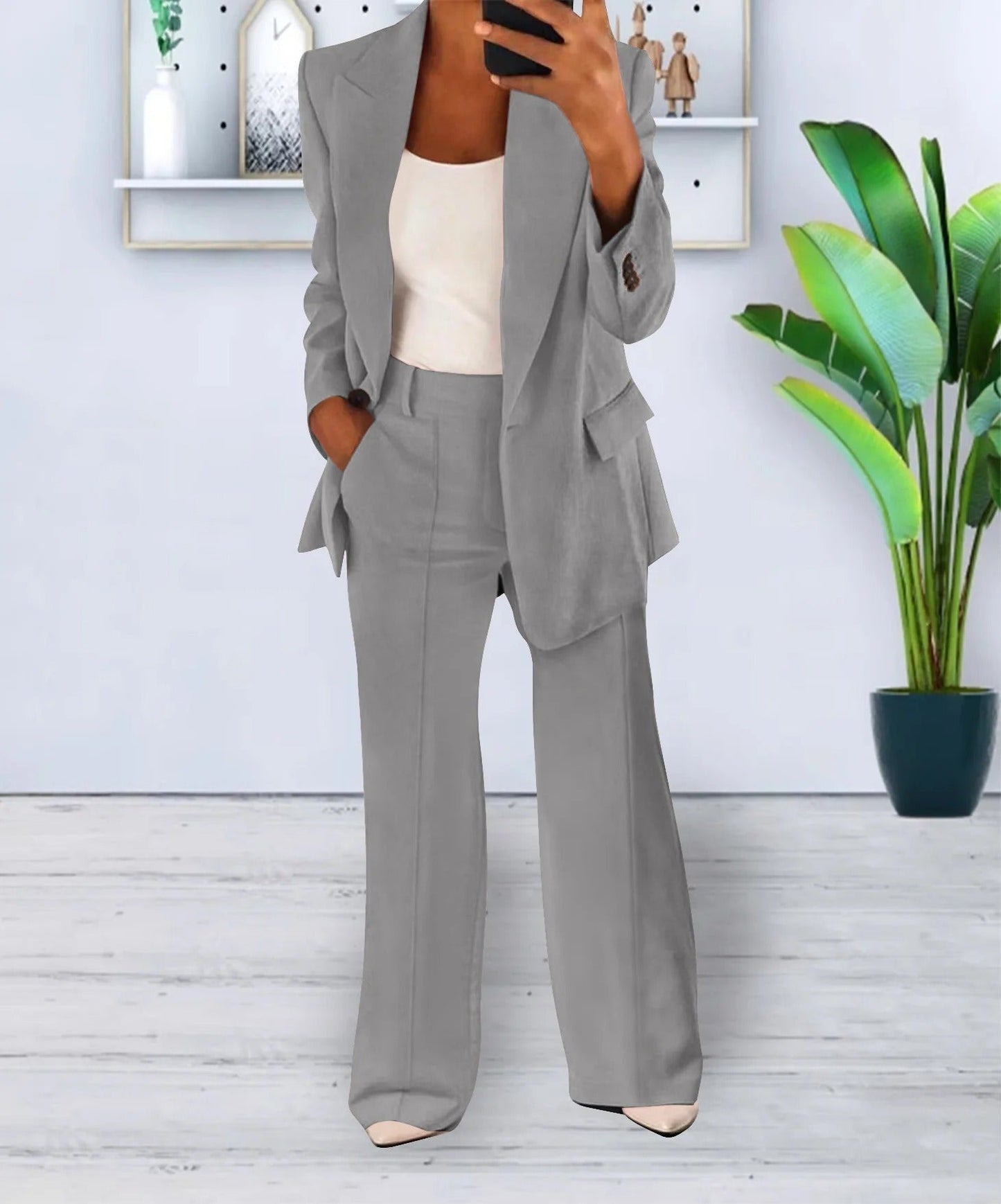 Blazer femme – Coupe cintrée – Fermeture un bouton – Poches à rabat – Tissu structuré