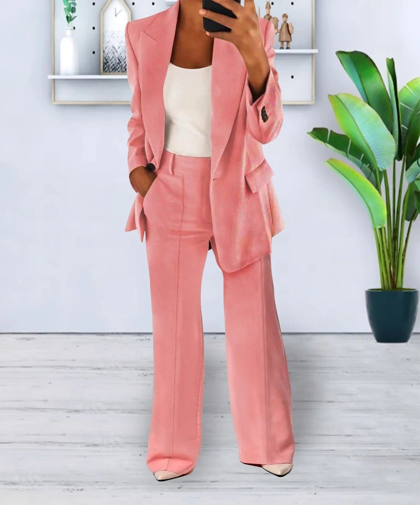 Blazer femme – Coupe cintrée – Fermeture un bouton – Poches à rabat – Tissu structuré