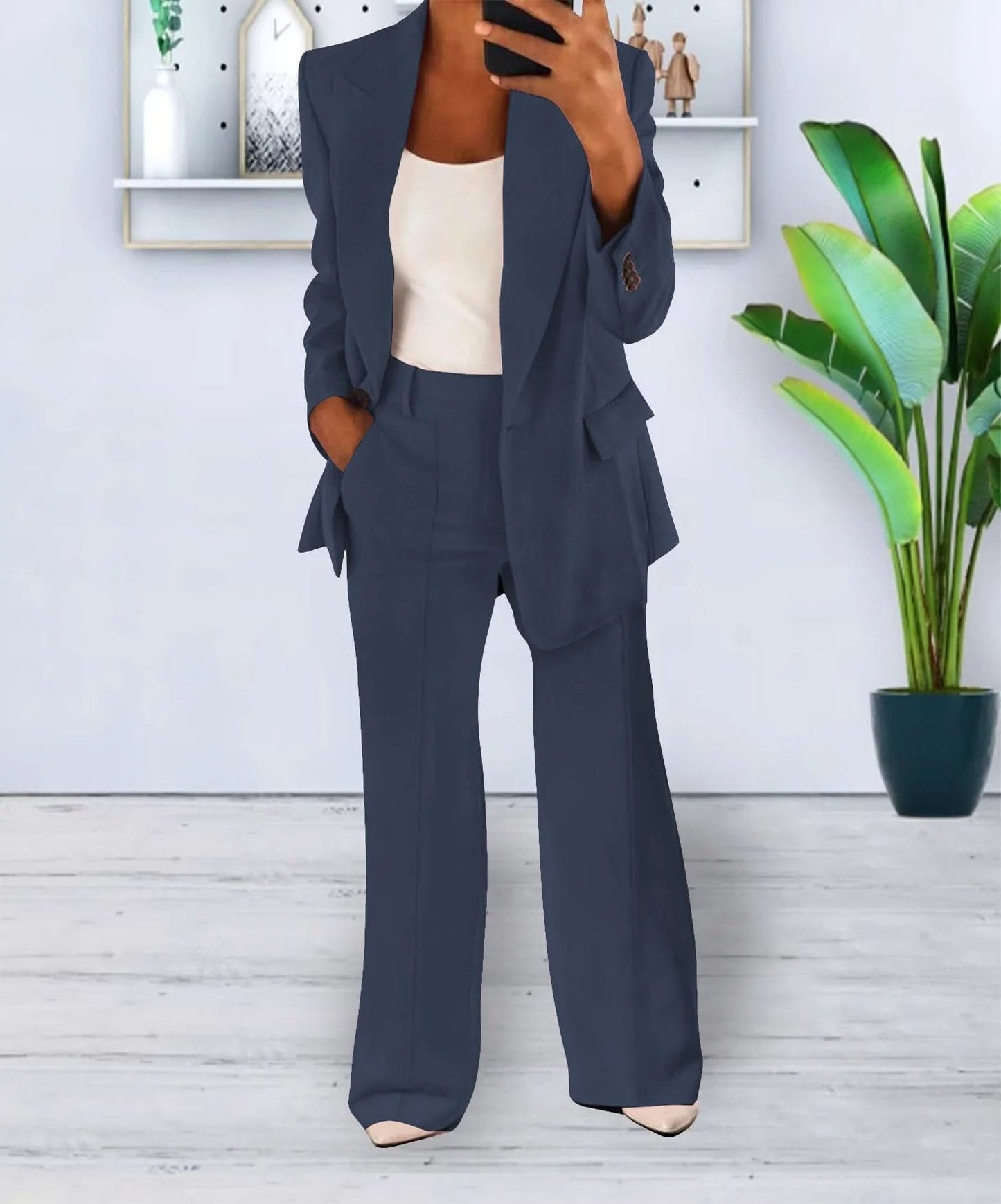 Tailleur Pantalon Femme - Coupe Ajustée - Tissu Élégant - Ensemble Chic et Polyvalent