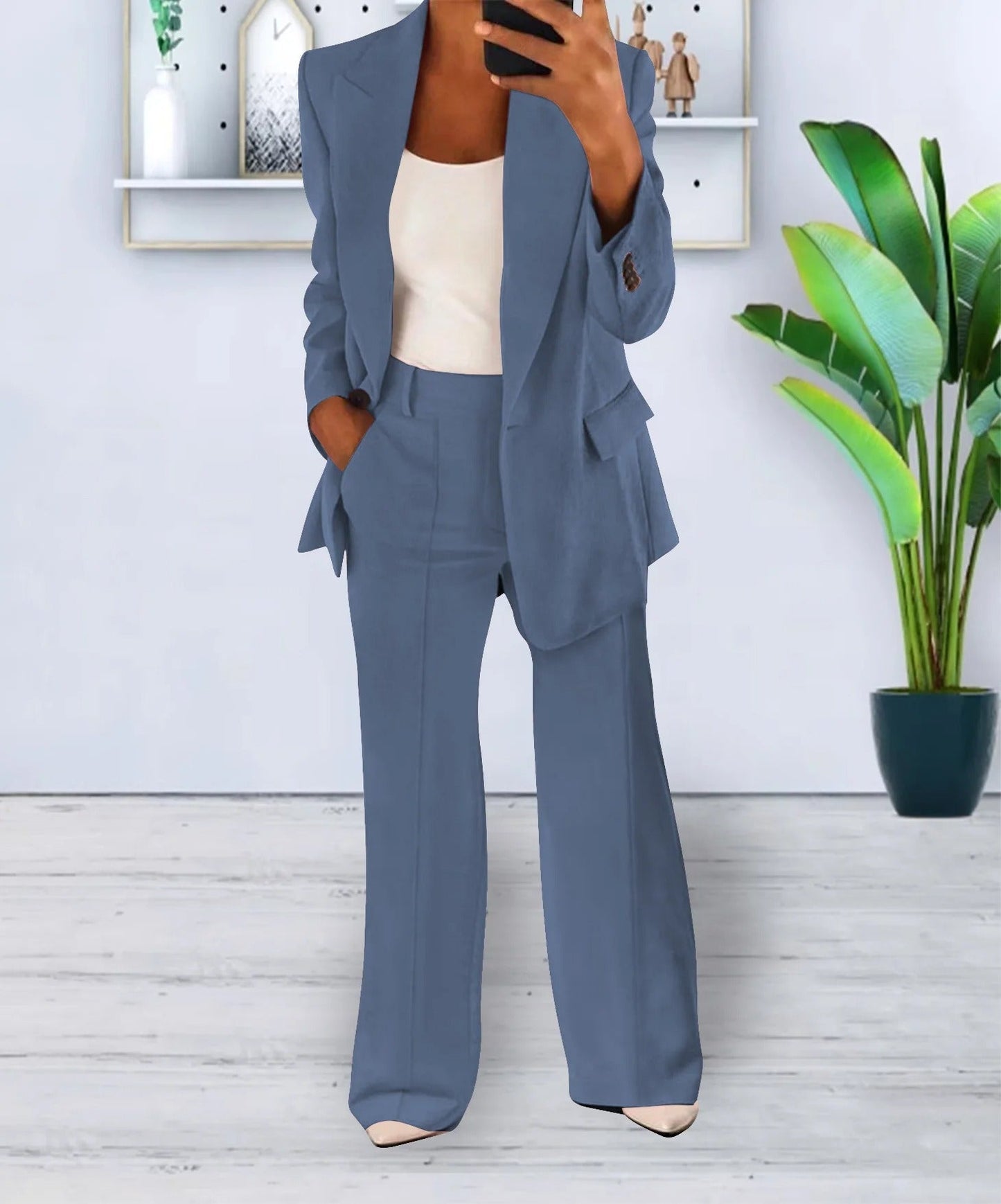 Blazer femme – Coupe cintrée – Fermeture un bouton – Poches à rabat – Tissu structuré