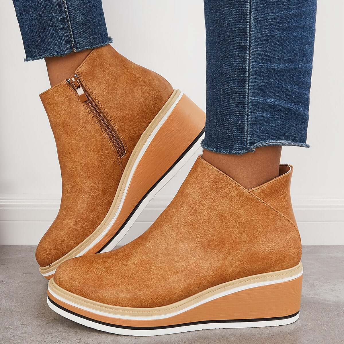 Bottines Femme – Semelle Plateforme – Fermeture Zip – Bout Rond – Coupe Ajustée