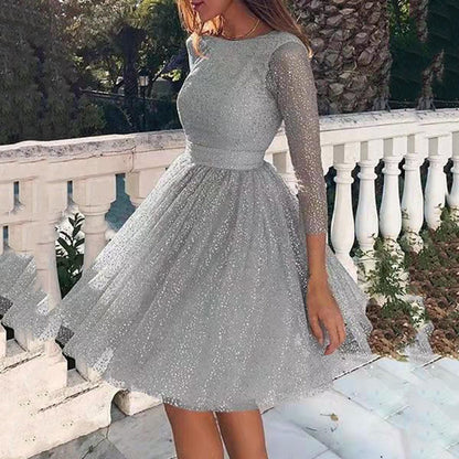 Robe femme évasée – Tulle léger – Manches 3/4 transparentes – Détails scintillants