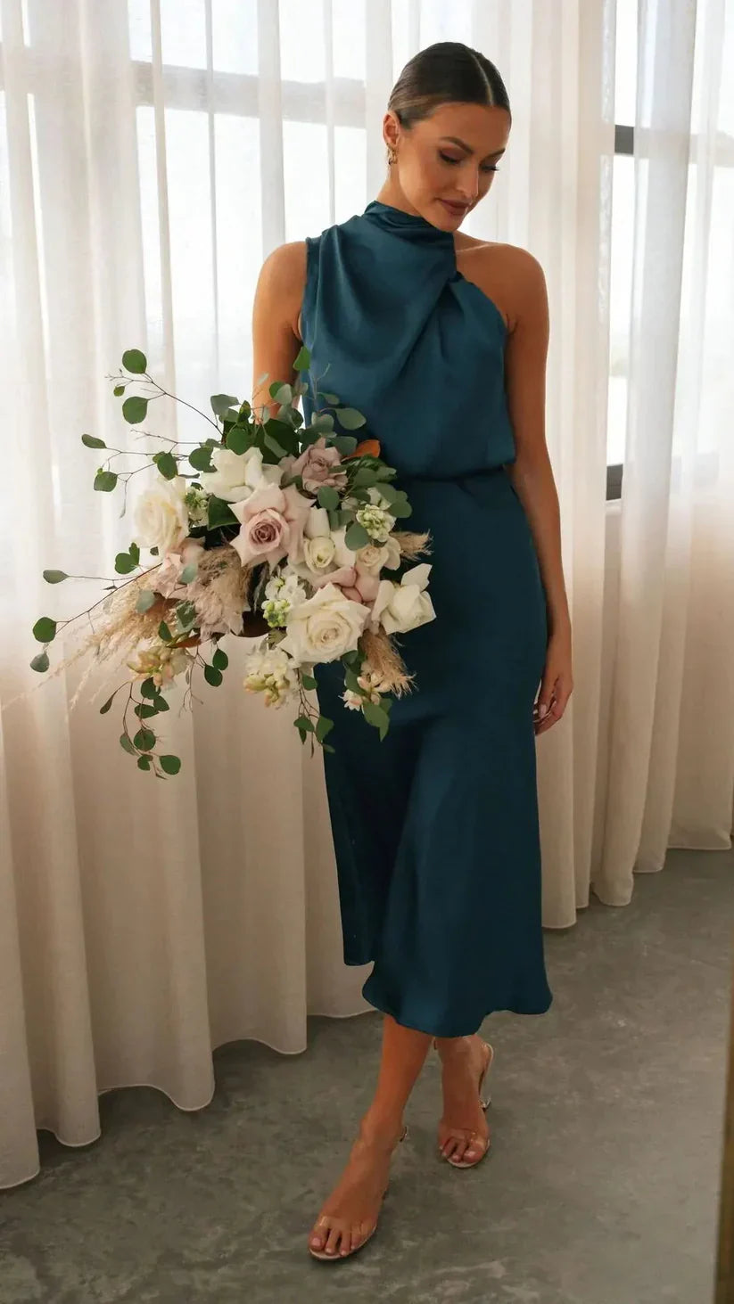 Robe de Soirée Femme – Satin Élégant – Asymétrique Sans Manches – Coupe Midi Ajustée