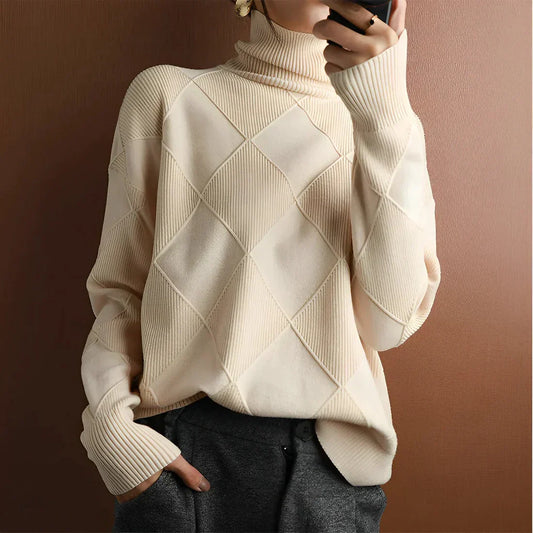 Pull femme – Maille en laine – Coupe oversize – Col montant à motif losange