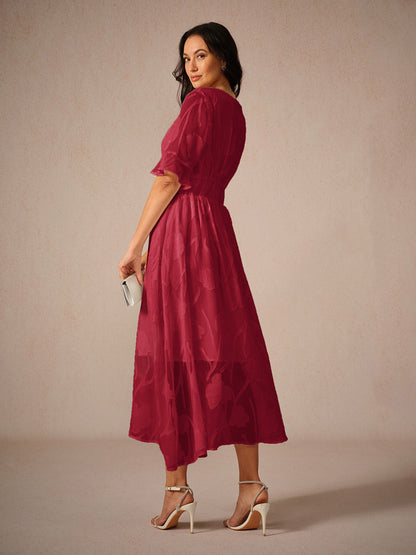 Robe longue femme – Dentelle florale – Manches volantées – Coupe évasée élégante