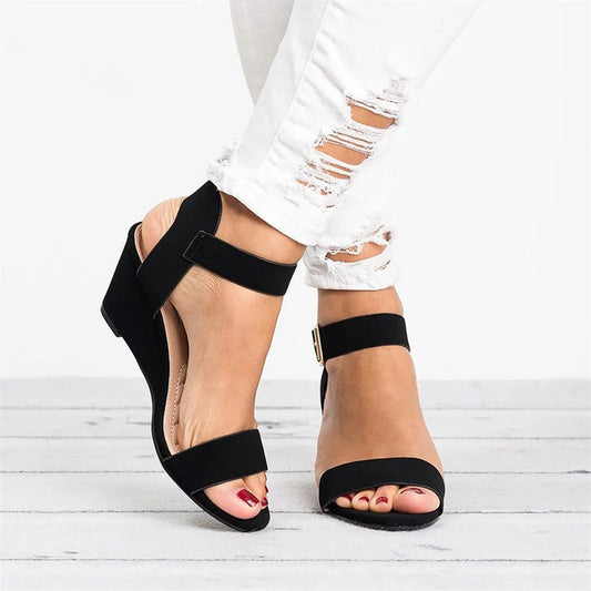 Sandales compensées femme – Similicuir souple – Bout ouvert – Bride réglable