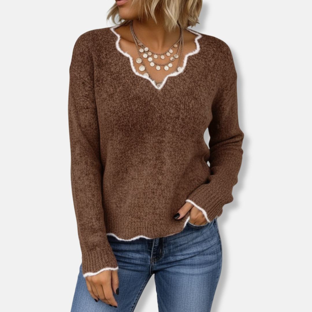 Pull femme – Coupe décontractée – Maille laine – Col festonné élégant