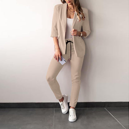 Tailleur femme – Blazer cintré manches 3/4 – Pantalon slim – Tissu haut de gamme