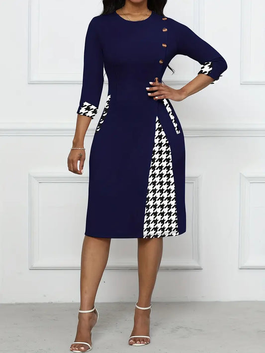 Robe Femme Élégante - Coupe Ajustée Évasée - Col Rond - Manches 3/4 - Détails Boutons