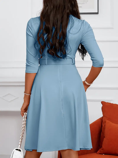 Robe Femme A-Ligne - Longueur Genou - Manches 3/4 - Col Rond avec Zip - Ceinture Ajustable