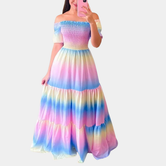 Robe Maxi Femme – Épaules Dénudées – Manches Courtes – Taille Smockée – Jupe Étagée