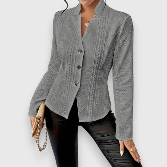 Veste femme – Coupe structurée – Maille douce texturée – Longueur hanches – Manches longues