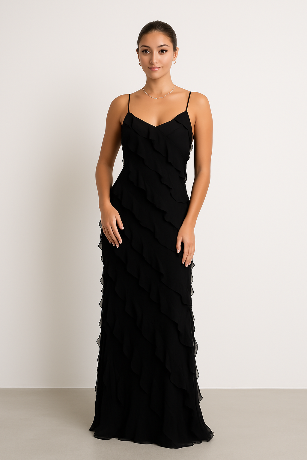 Robe longue femme – Coupe ajustée – Bretelles fines – Détail volants – Tissu fluide