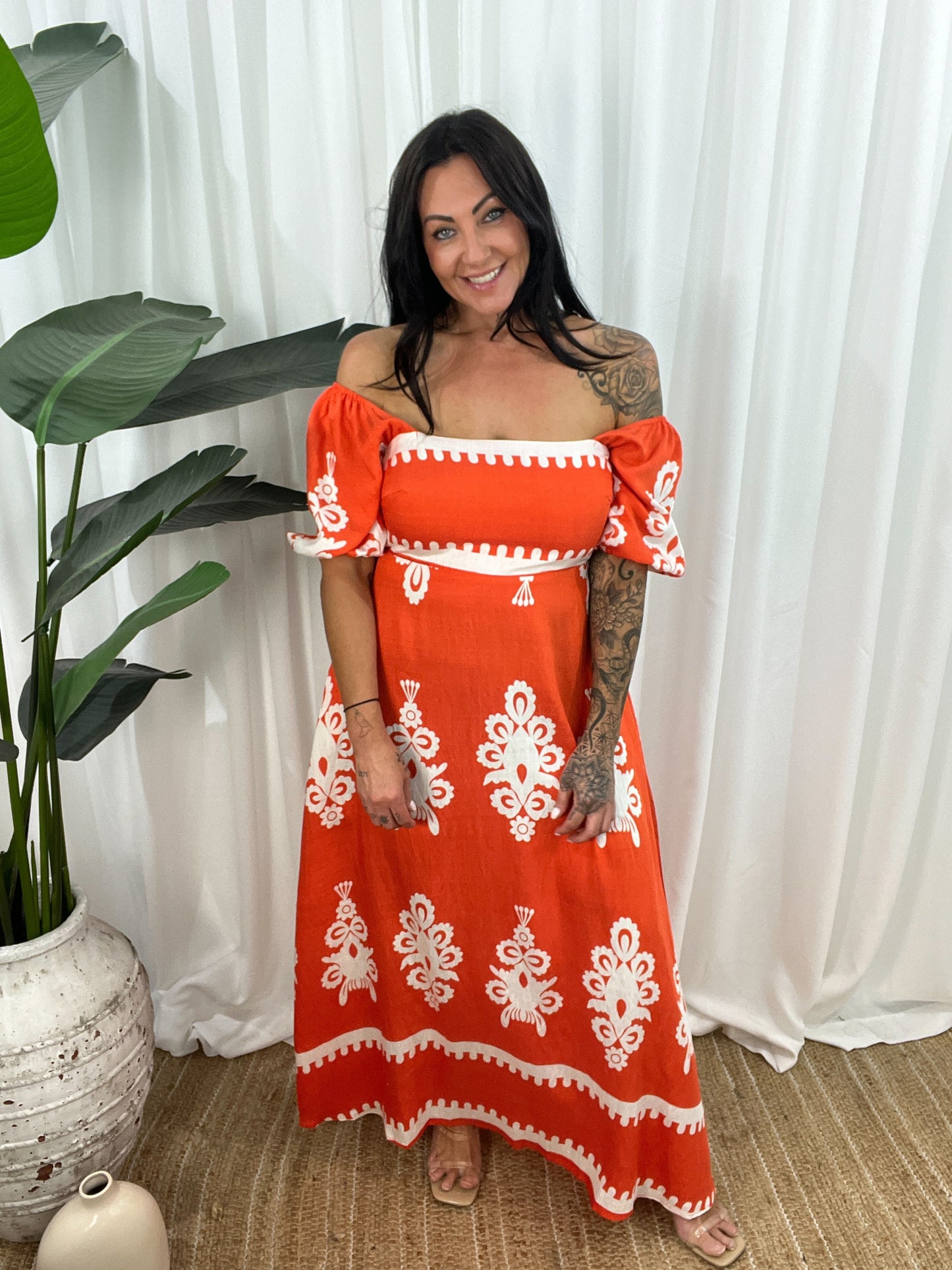 Robe Longue Femme - Épaules Dénudées - Manches Courtes Bouffantes - Fluide et Élégante