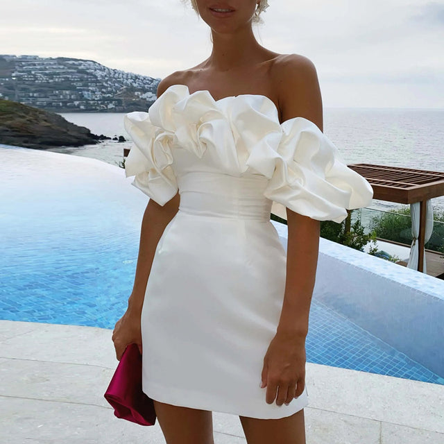 Robe Femme Épaules Dénudées - Volants Élégants - Coupe Cintrée - Mini Longueur