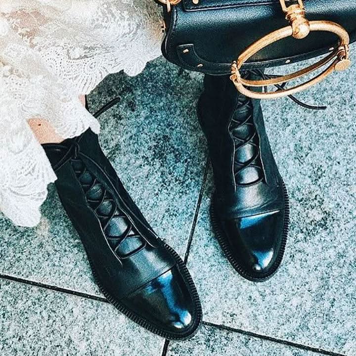 Bottes en Cuir pour Femme - Bout Pointu - Talon Bas - Lacets Ajustables - Confortables