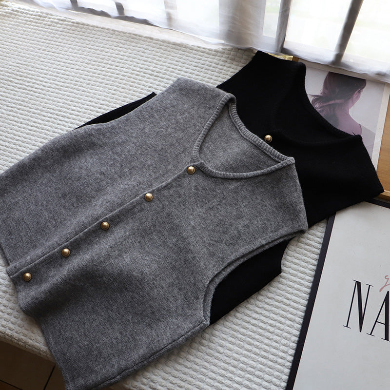 Gilet Femme – Maille Douce – Coupe Classique – Court à Boutons – Style Superposable