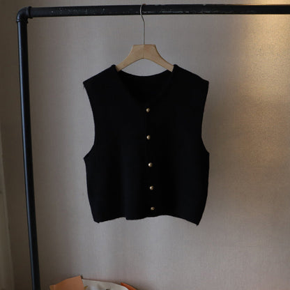 Gilet Femme – Maille Douce – Coupe Classique – Court à Boutons – Style Superposable