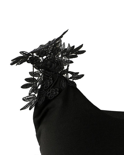 Robe Femme Sans Manches - Encolure Ronde - Détail Dentelle - Coupe Fluide Élégante