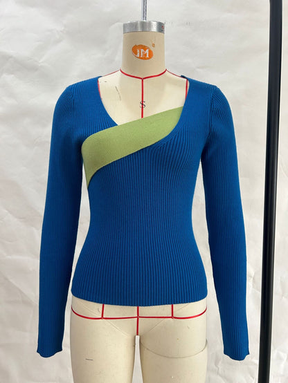 Haut Femme – Coupe Cintrée – Col Asymétrique – Maille Côtelée – Manches Longues