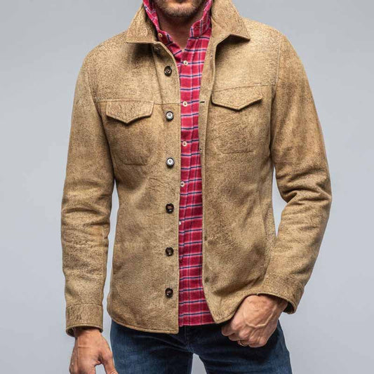 Veste homme – Coupe ajustée – Tissu doux – Poches poitrine – Fermeture à boutons