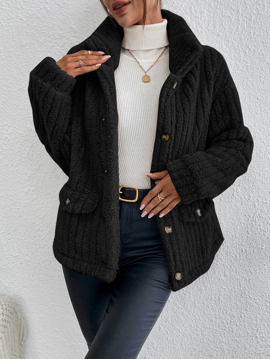Veste femme – Coupe oversize – Velours double face – Boutonnée avec poches à rabat