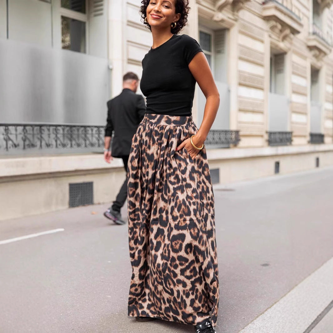 Jupe longue femme – Plissée fluide – Imprimé audacieux – Coupe évasée élégante