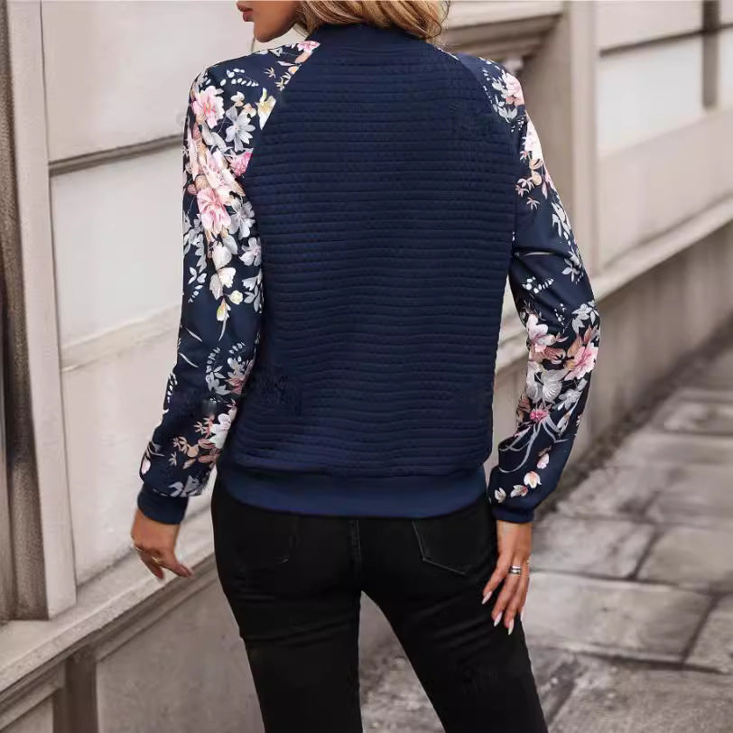 Veste femme casual – Coupe régulière – Corps matelassé – Manches imprimées – Zip frontal